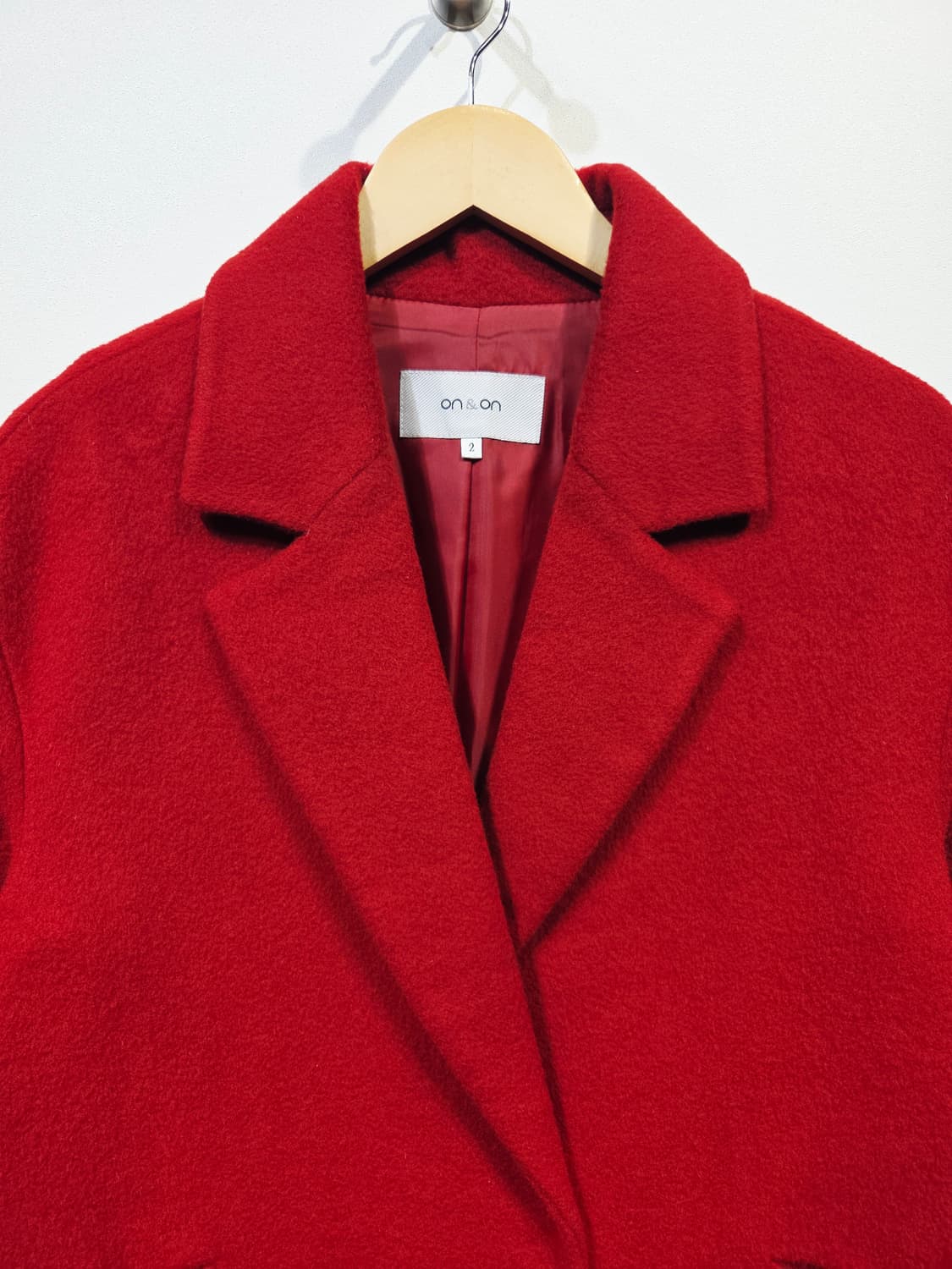 on&on 온앤온 레드 울 코트 상품이미지3