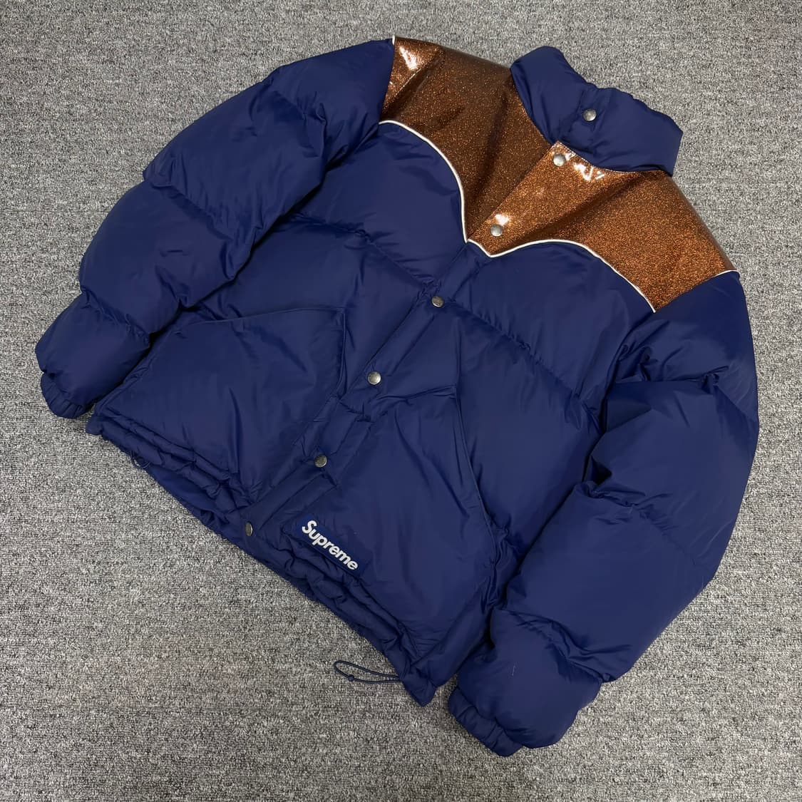 슈프림 요크 다운 패딩 자켓 상품이미지2