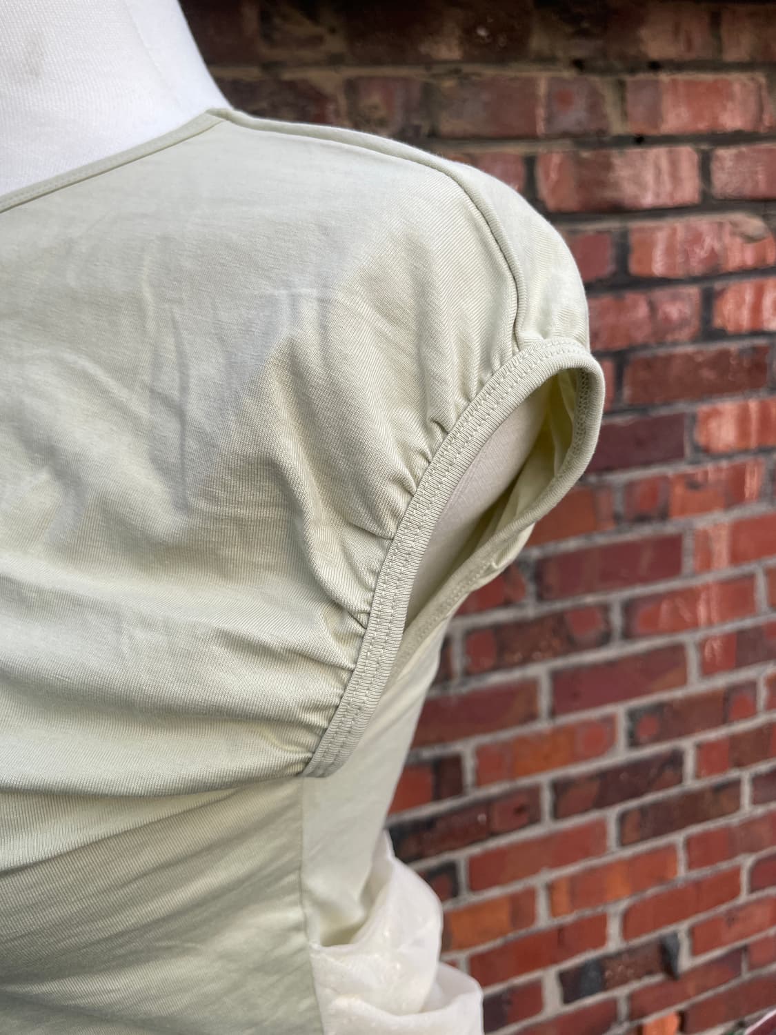 스컬프터 딸기 프린팅 티셔츠 상품이미지2