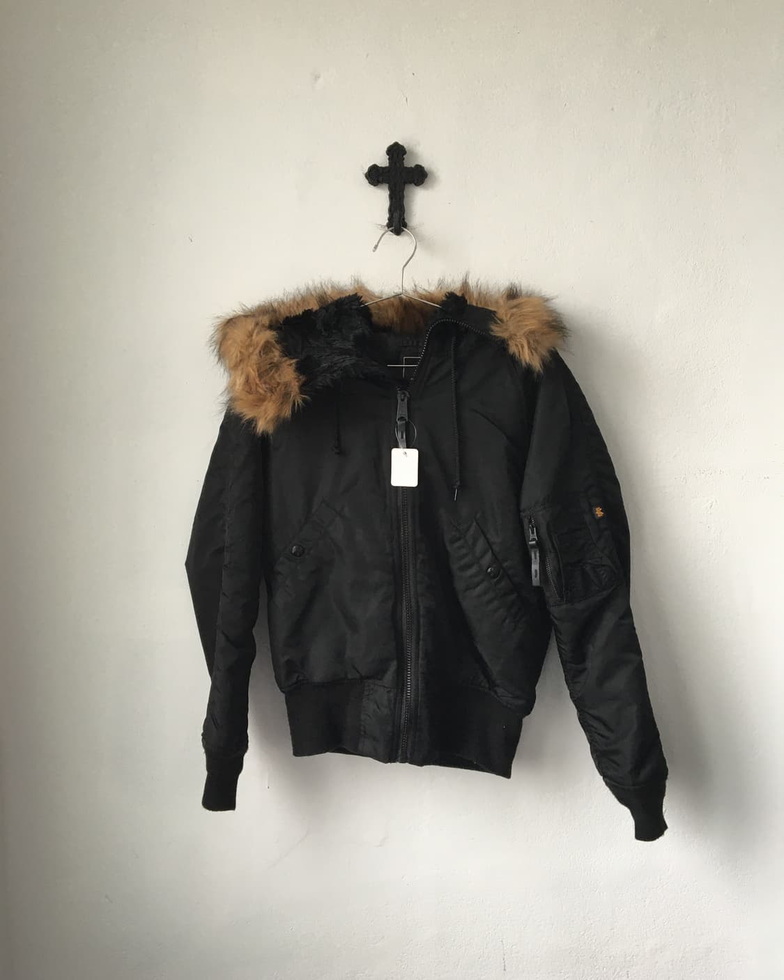 Alpha inderstries fake fur hood jacket 상품이미지1