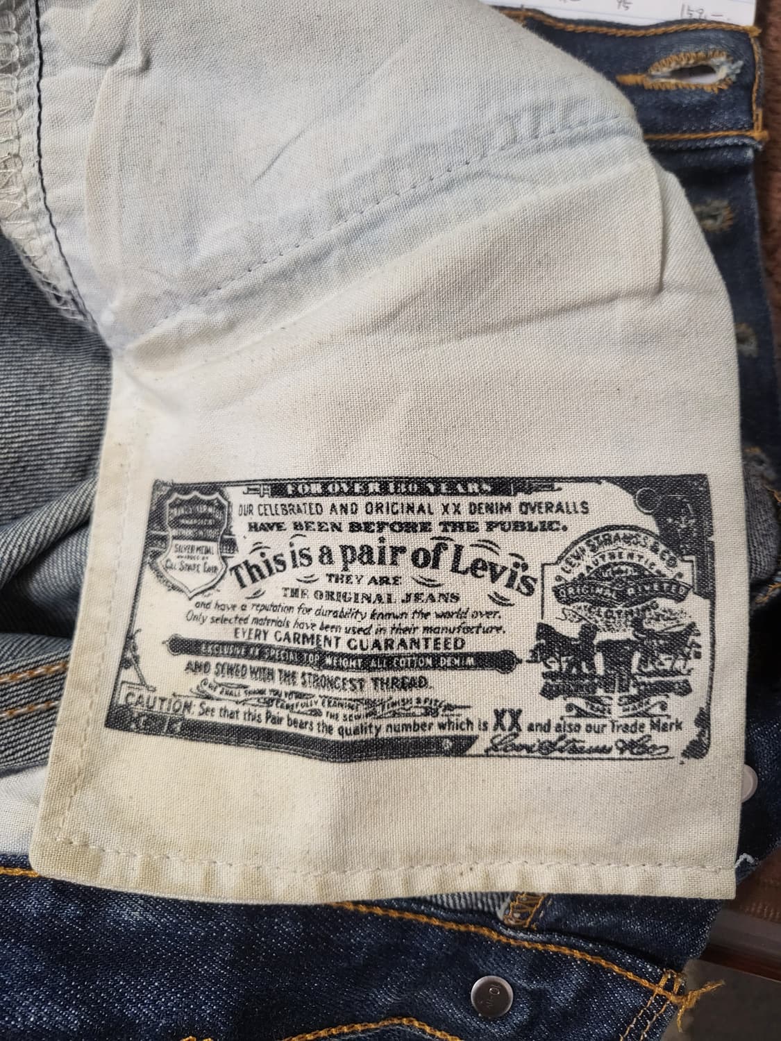 리바이스 501 중청워싱 데님팬츠 상품이미지4