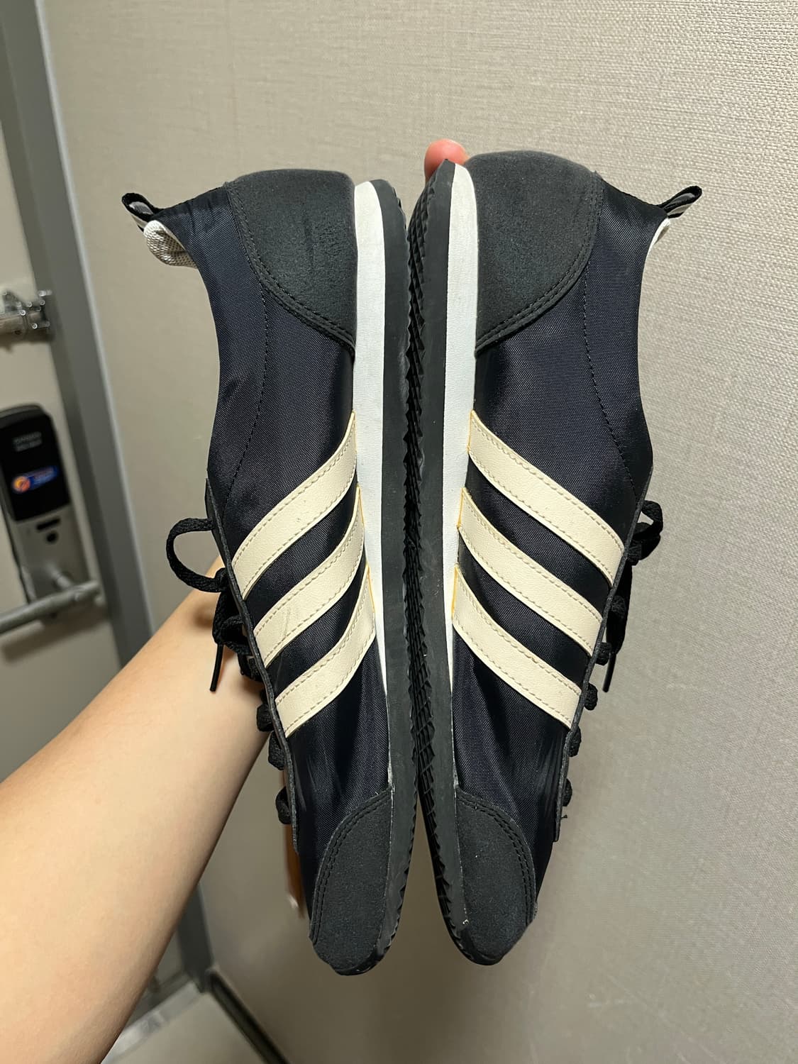 아디다스 조그 블랙 280 상품이미지3