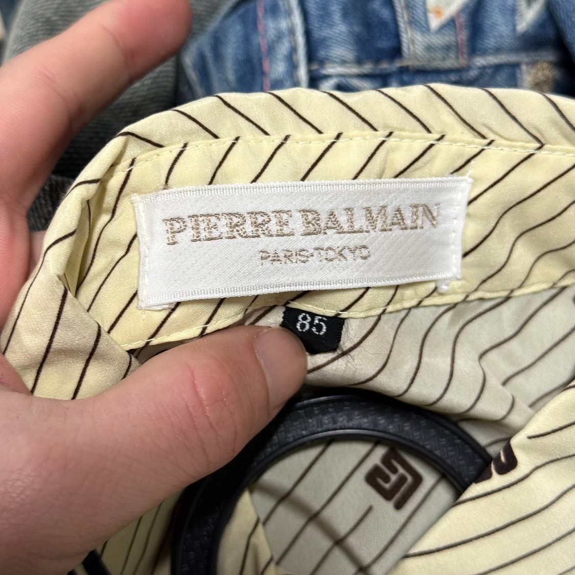 피에르 발망 로고 모노그램 스트라이프 패턴 셔츠 블라우스 상품이미지5