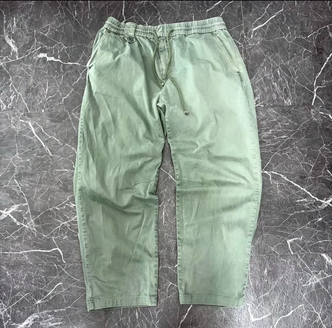 KITH 키스 워시드 코튼 월리스 팬츠 카키 상품이미지4