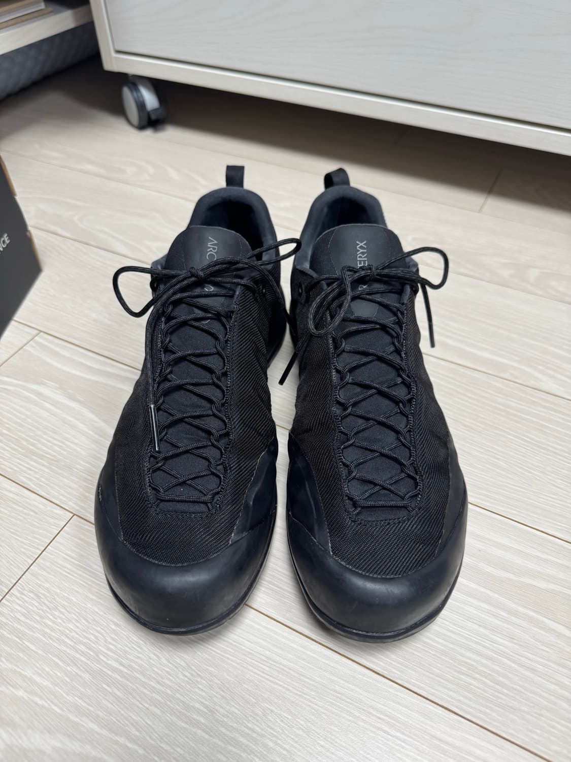 아크테릭스 컨실 FL 블랙 카본 카피 275 상품이미지1