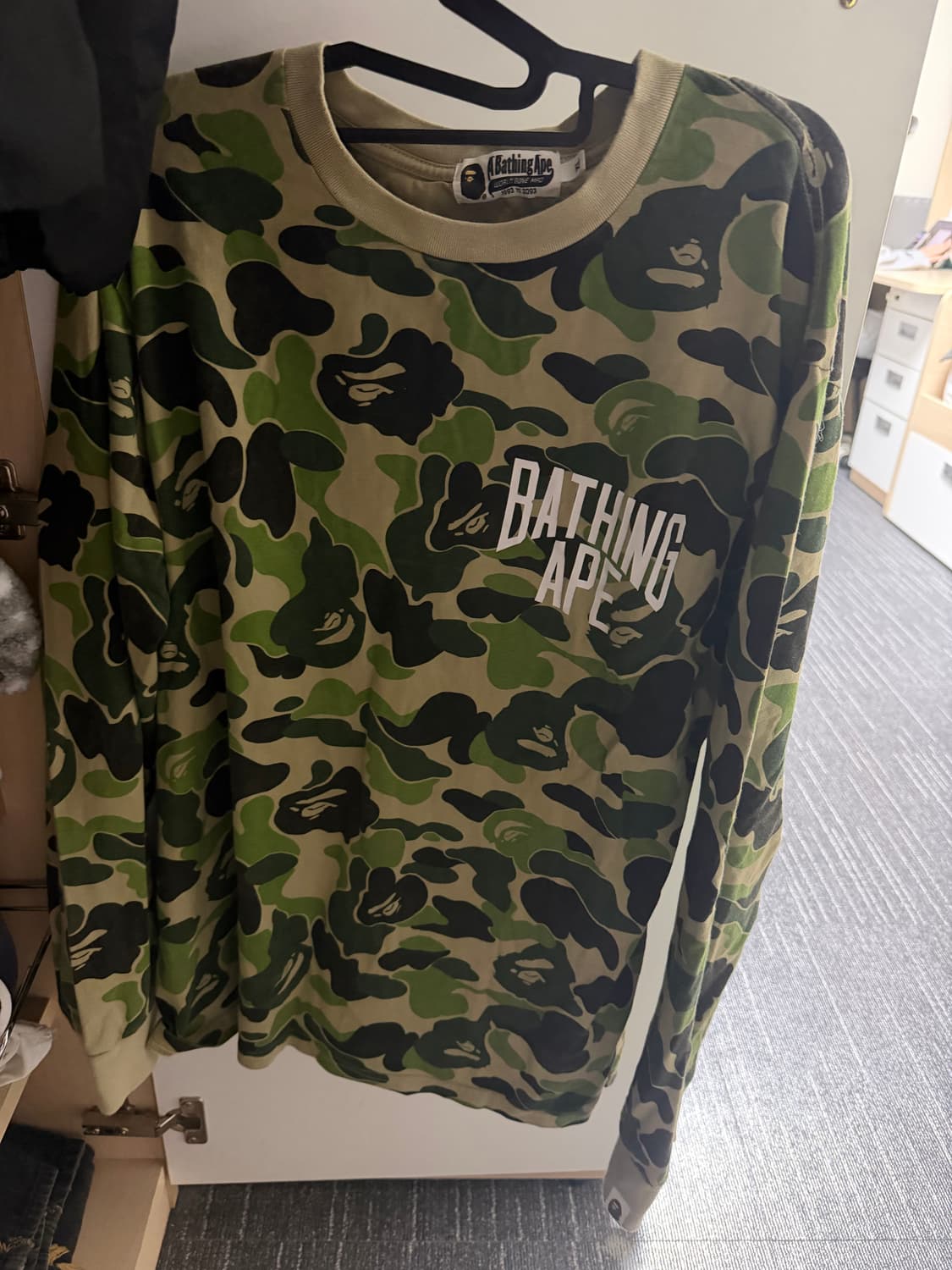 베이프 그린 카모 롱슬리브 XL 상품이미지1