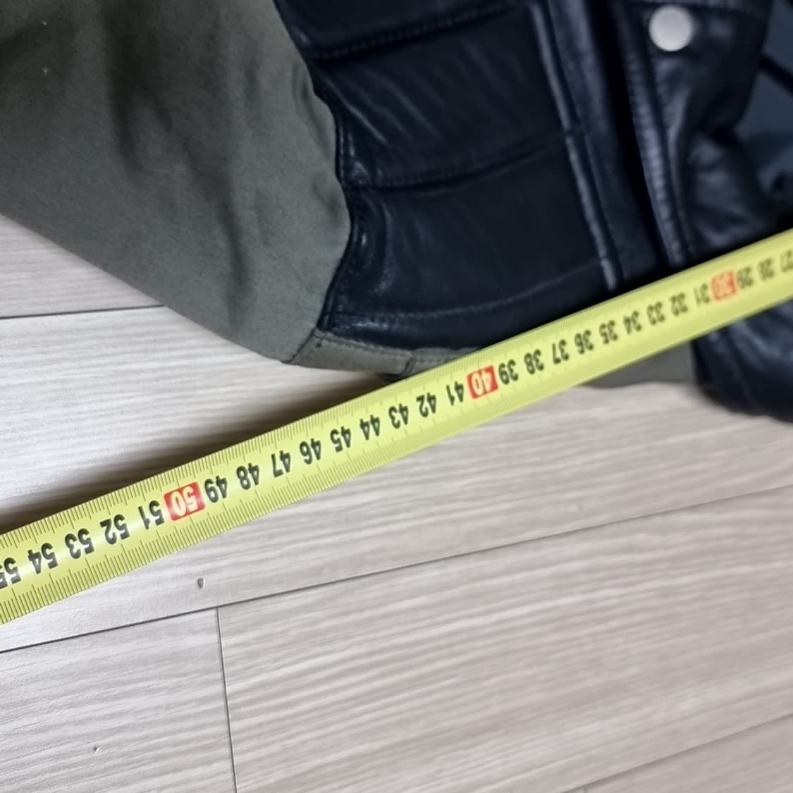 닐바렛 유아인 블랙 가죽 배색 라이더 자켓(M) 상품이미지9