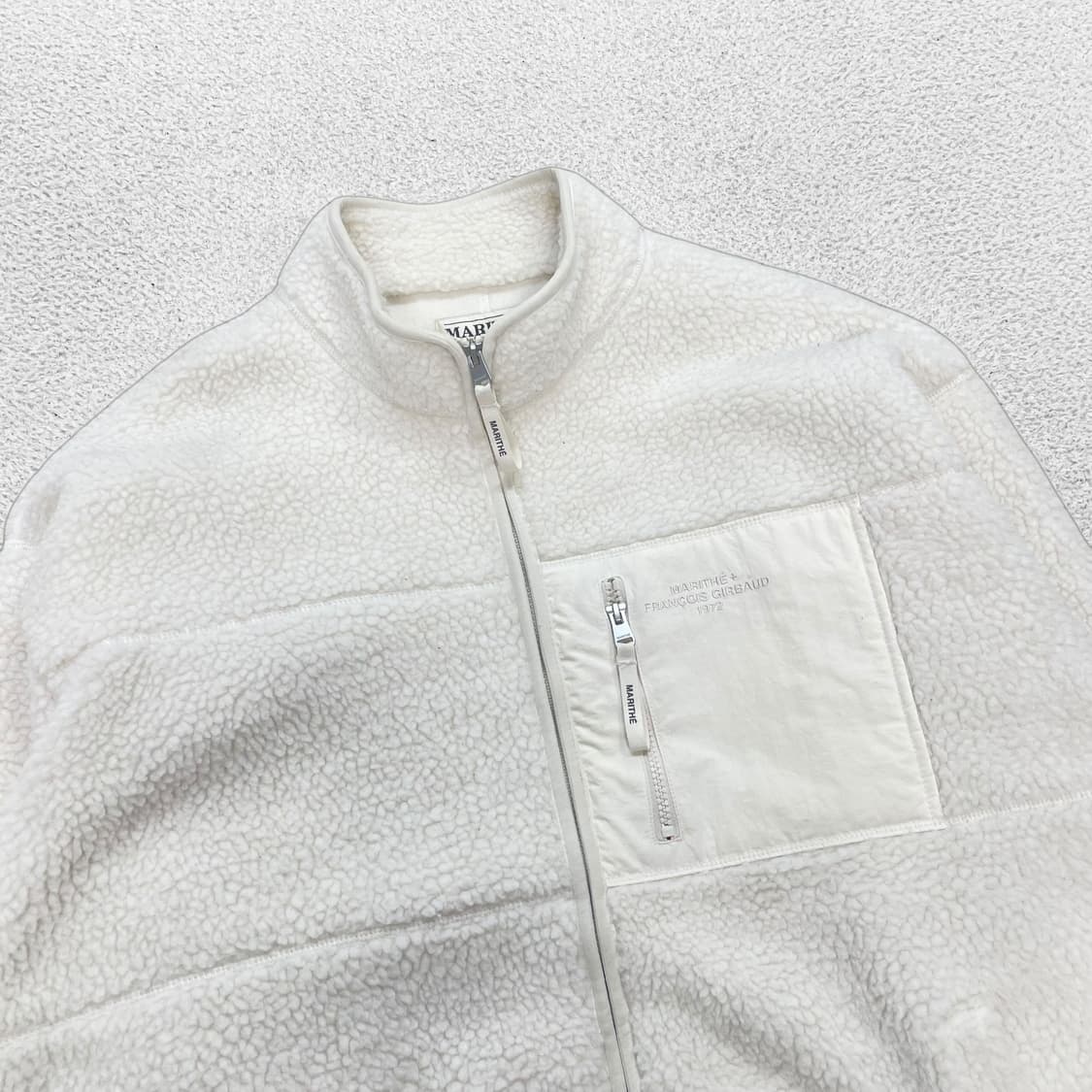 마리떼프랑소와저버 스펠 로고 후리스 자켓 상품이미지2