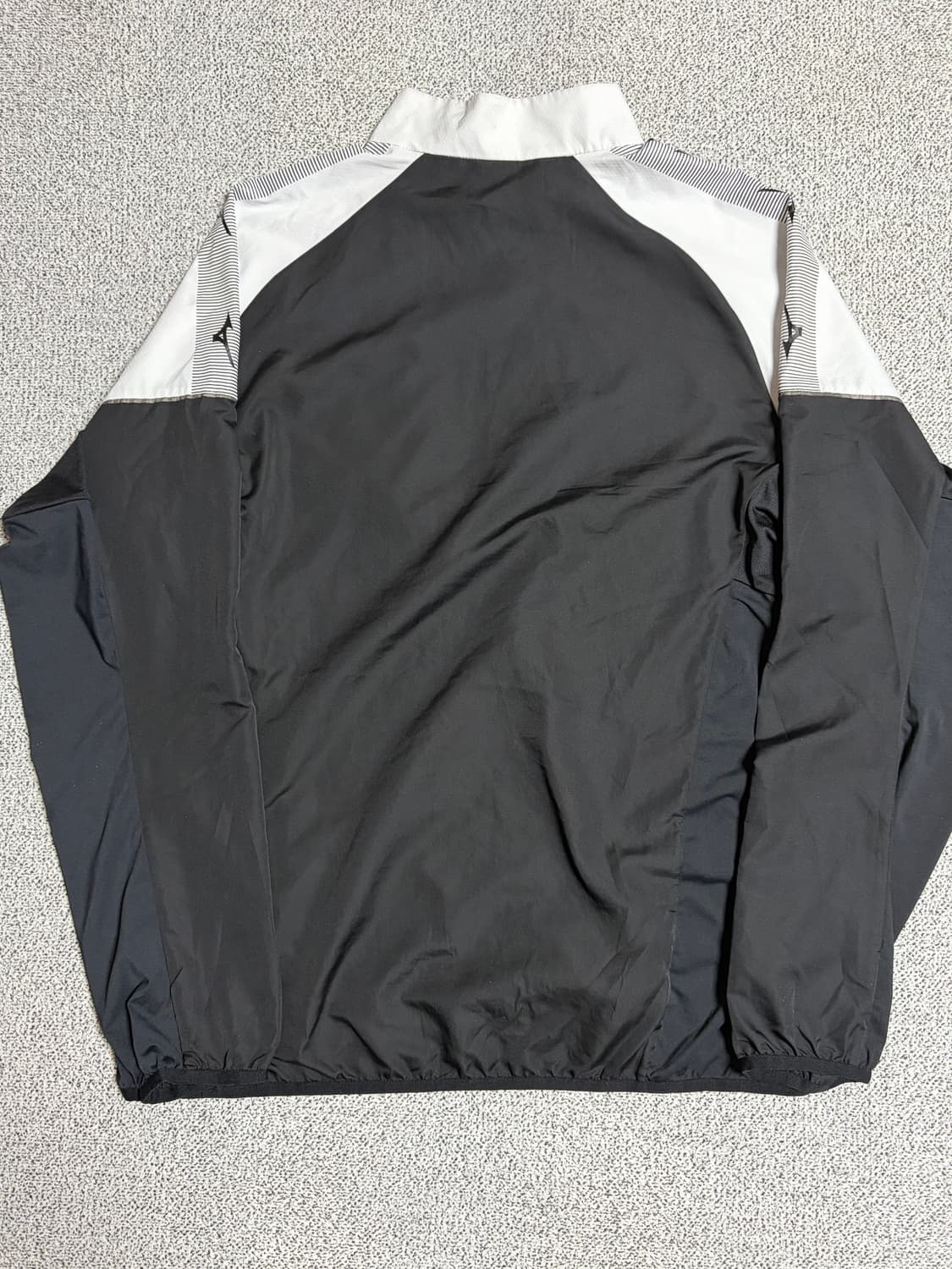 미즈노 하이넥 경량 아노락 바람막이 상품이미지3