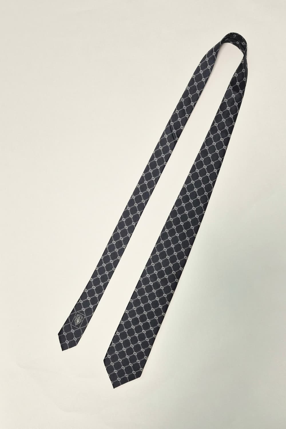 구찌 블랙 로고플레이 넥타이 상품이미지2