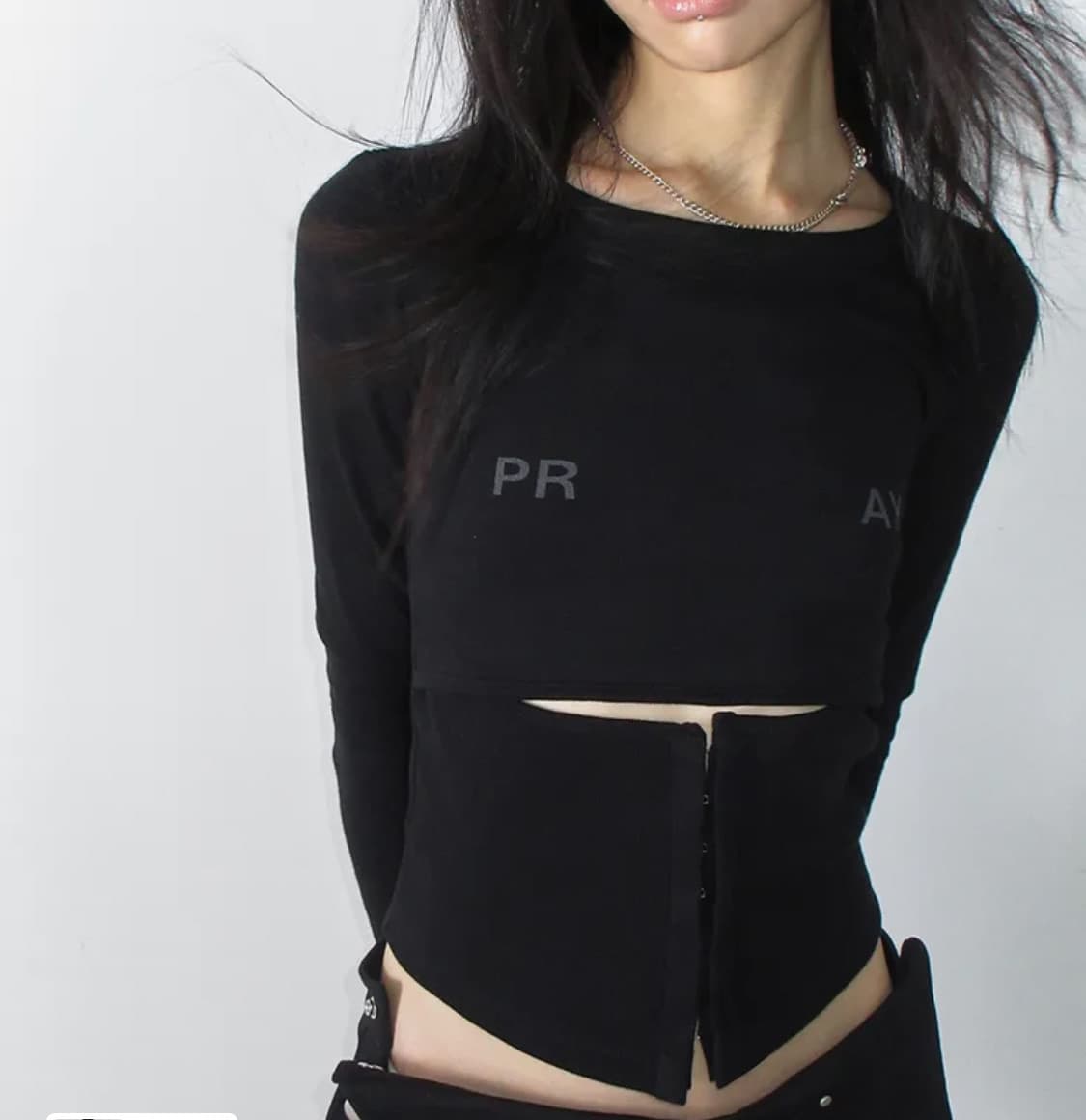 41PRAY 사일프레이 Hooked Cutout Top / Black 상품이미지2