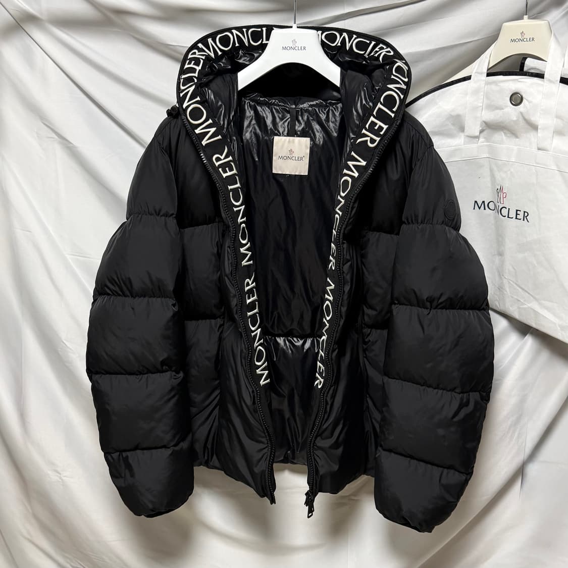 [S급/7] 몽클레어 몽클라 블랙와펜 패딩 상품이미지2