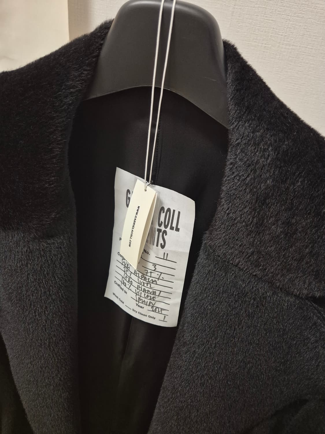 가브리엘라 콜 가먼츠 25 FW NO.175 코트(수리 알파카) 상품이미지3