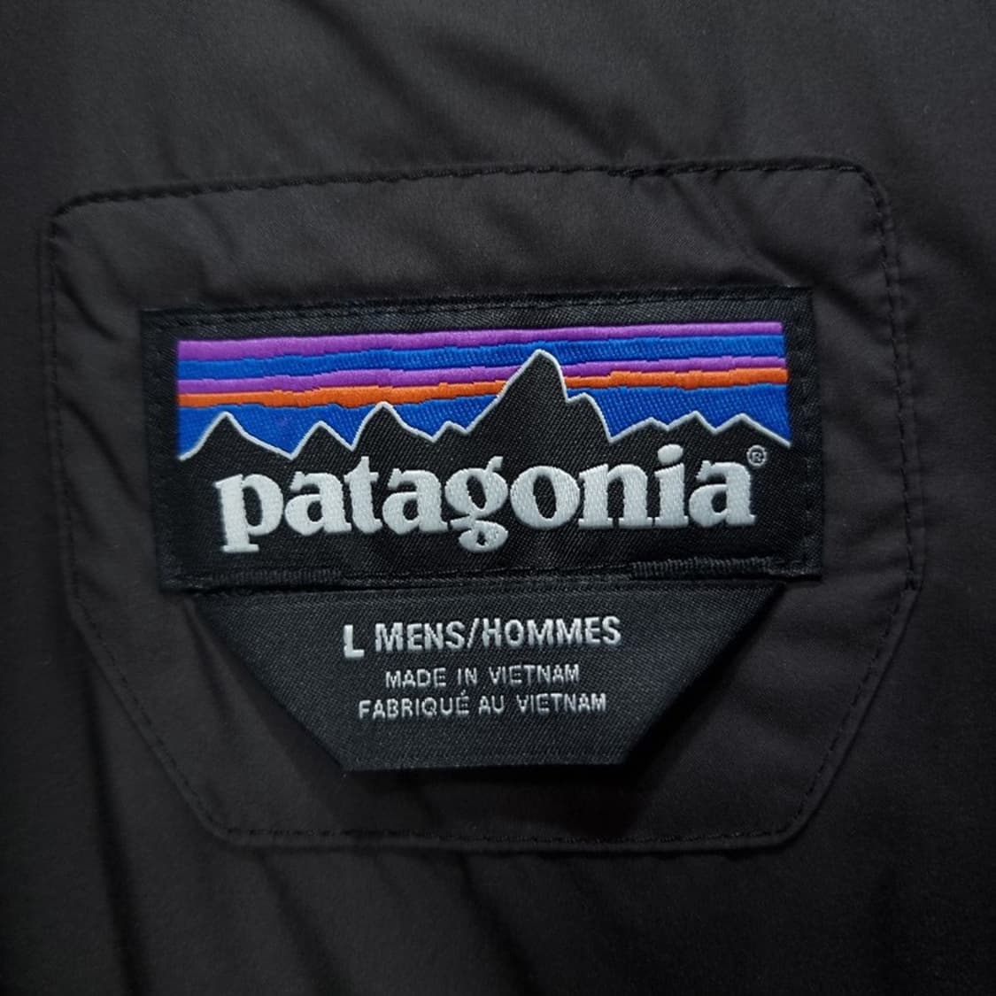 [파타고니아] 로고 패치 경량 패딩 챠콜 M19347 상품이미지8