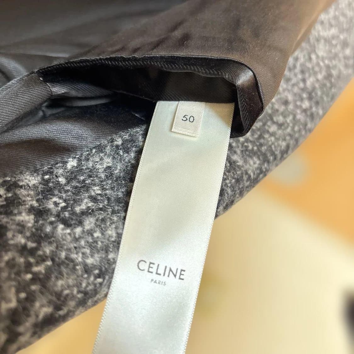 [BTS 뷔님 착용] 셀린느 19fw 로브 숄카라 코트 상품이미지10