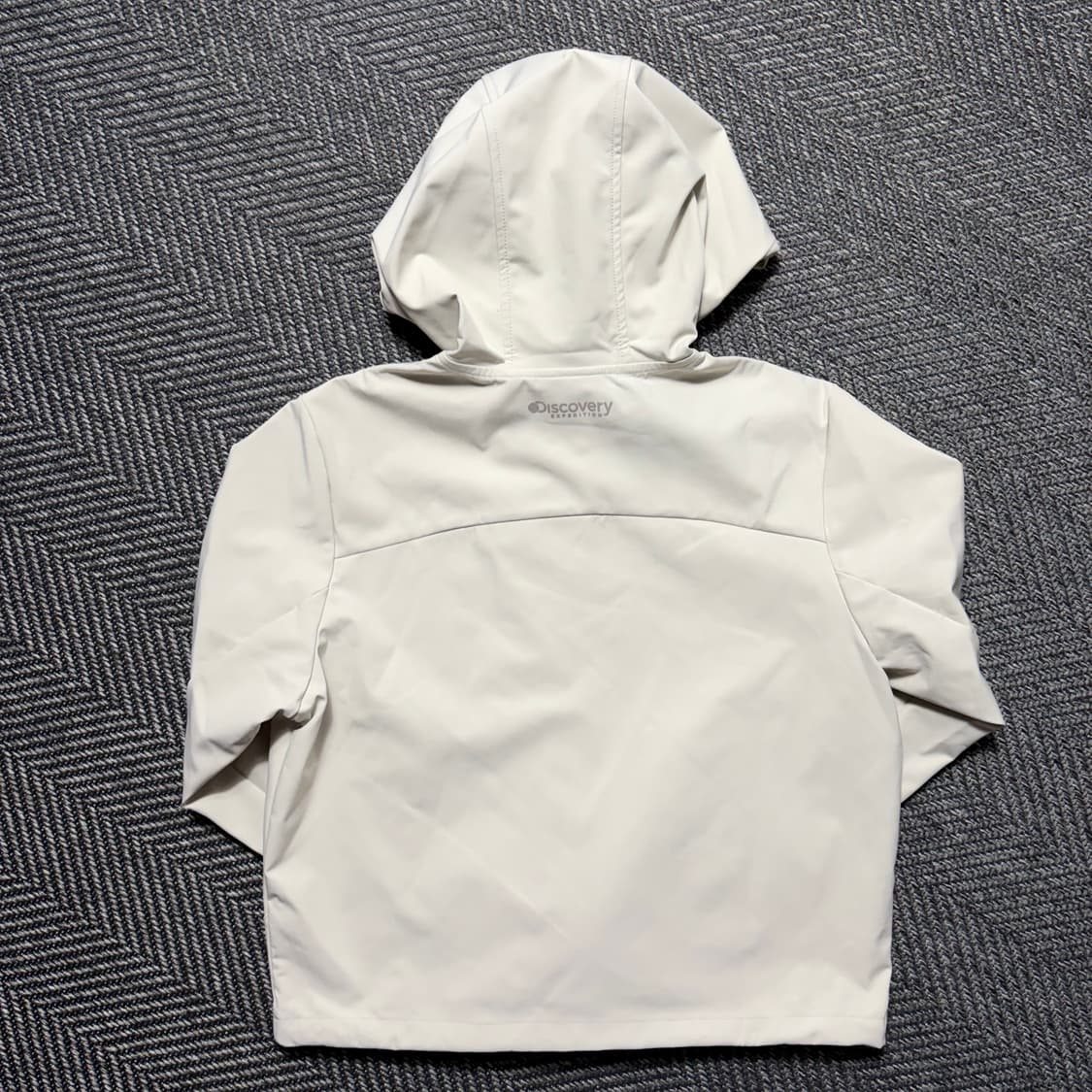 디스커버리 아이보리 후드 바람막이(85) 상품이미지2