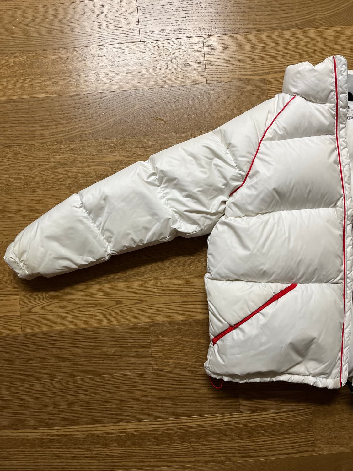 아디다스 슈퍼 퍼피 패딩 상품이미지3