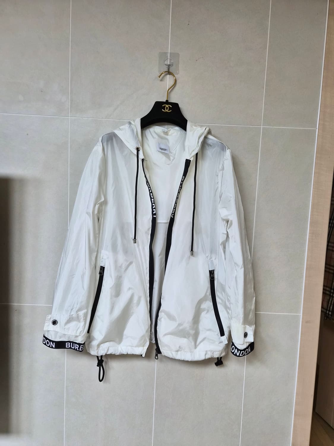 버버리정품 여성바람막이 95~100 상품이미지1