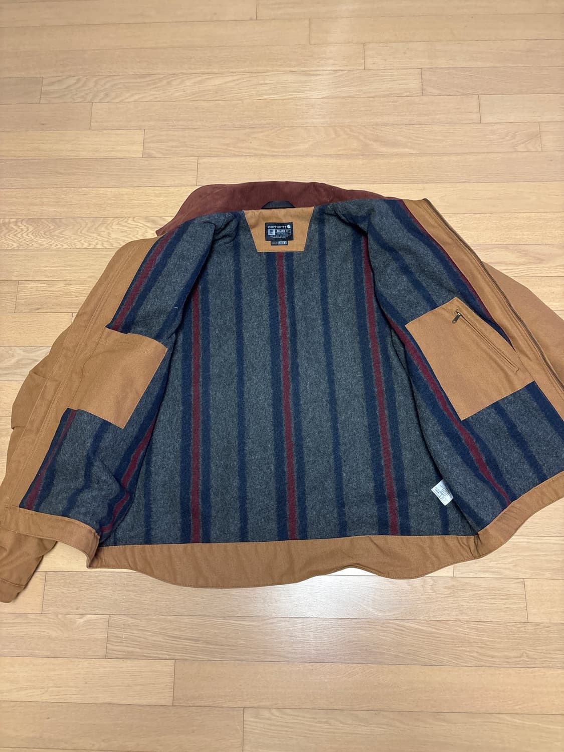 칼하트 디트로이트 자켓 브라운 상품이미지3