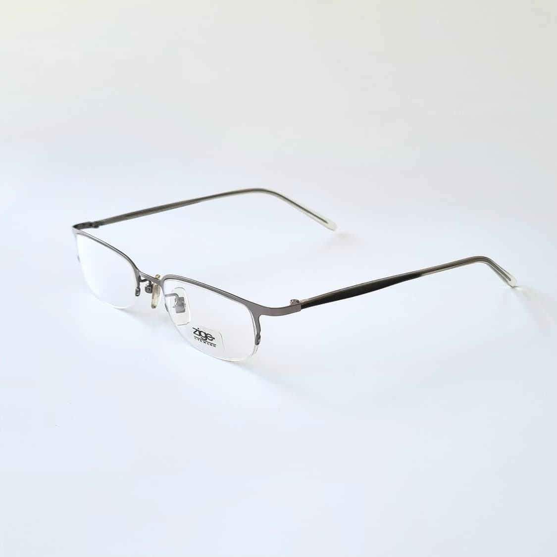 데드스탁 긱시크  반무테 초경량 안경테 640 상품이미지4