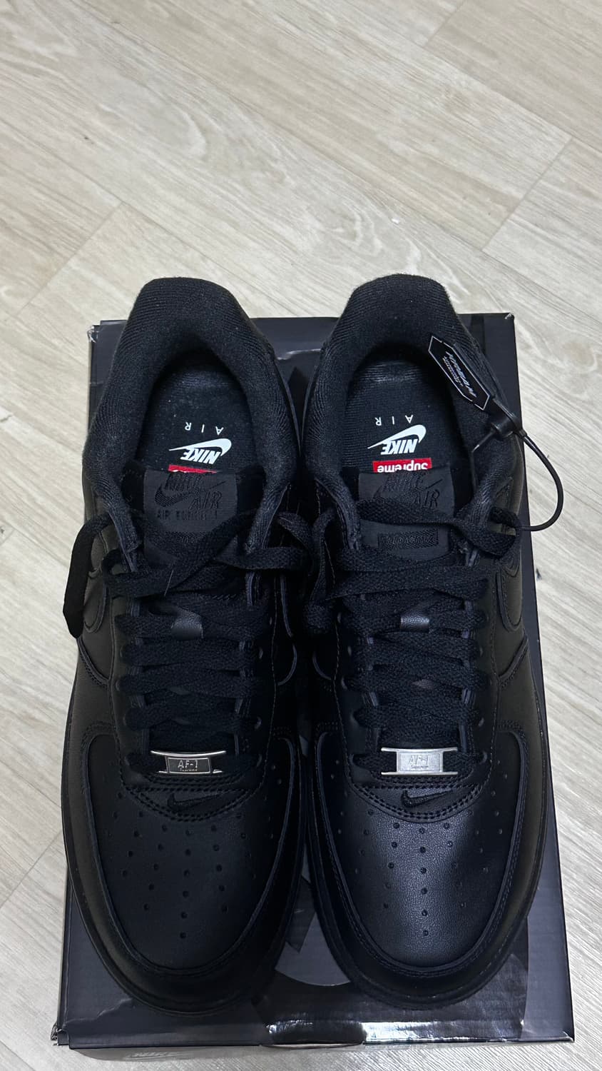 나이키 에어포스 1 로우 슈프림 블랙 검정 260 상품이미지4