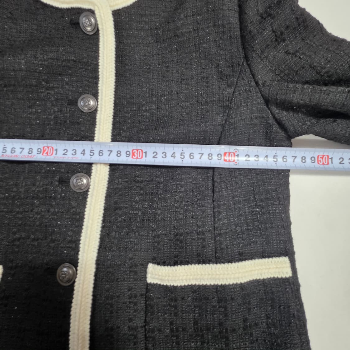 0740 [셀렙샵 에디션] 2024 트위드 배색 라운드 자켓(55) 고급 상품이미지3
