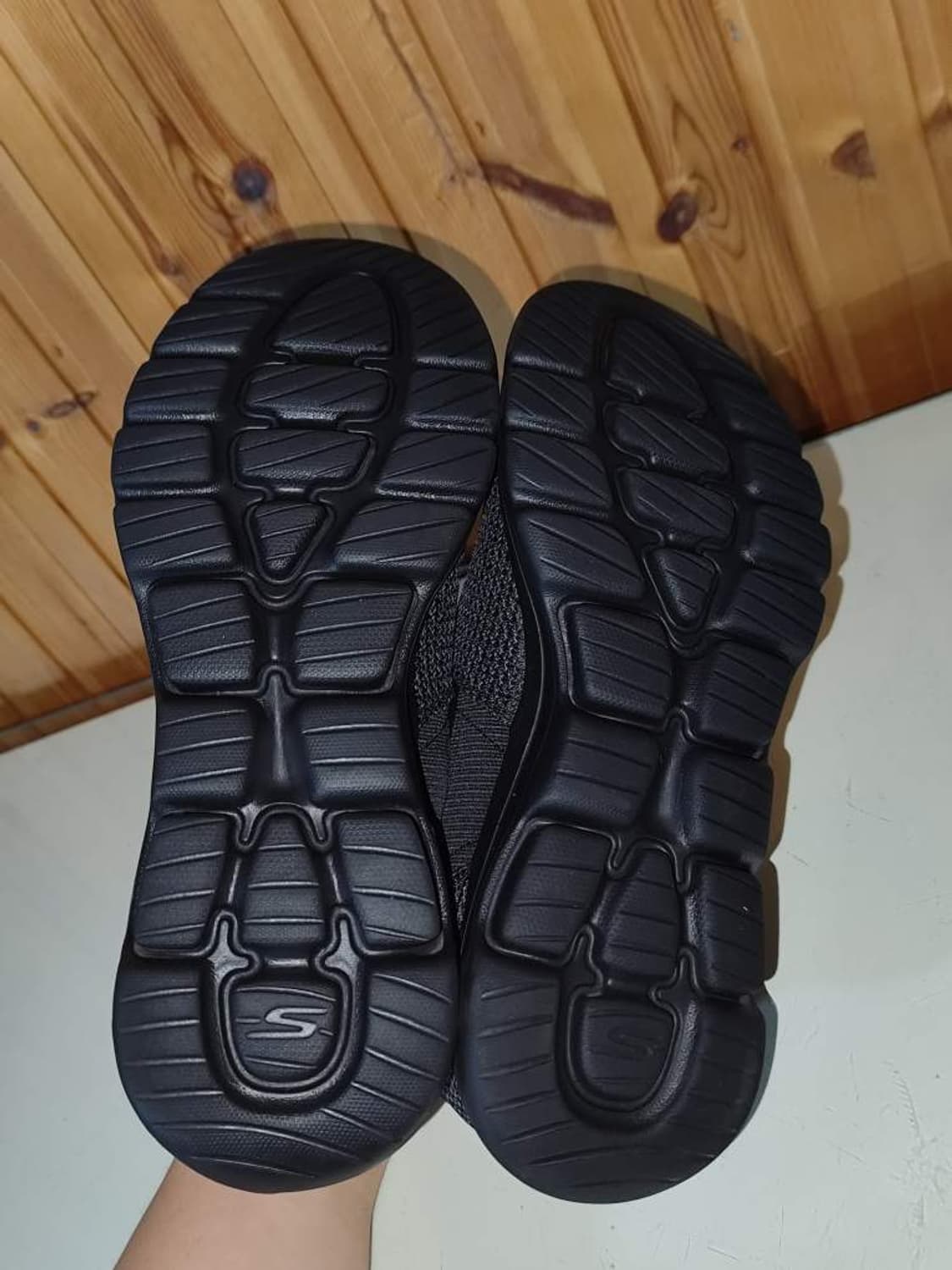 275mm 스케쳐스 고워크 울트라고 고가맷 슬립온 워킹화 상품이미지9