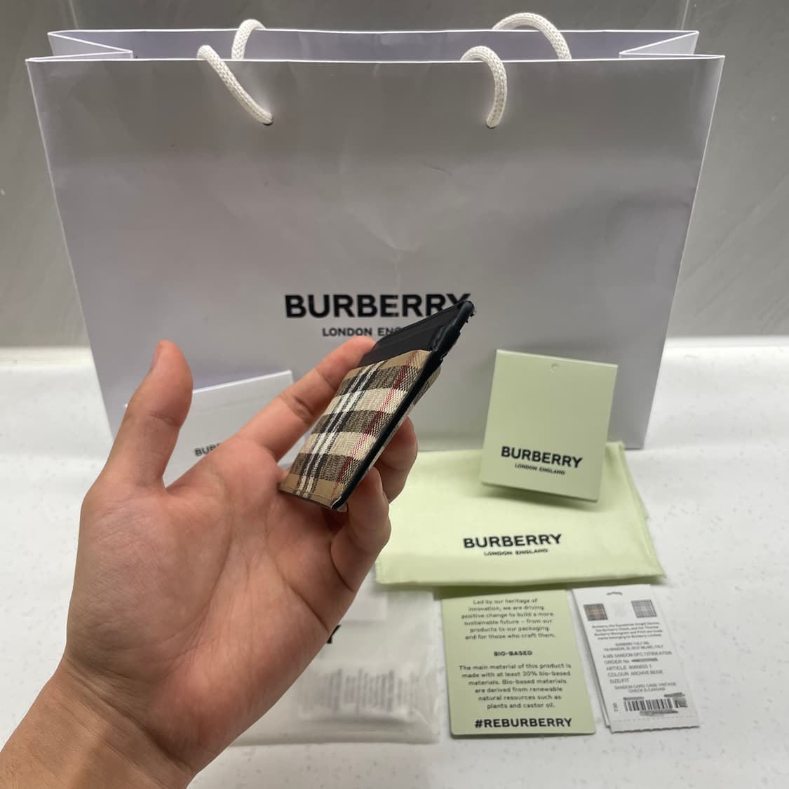 [정품] 버버리 체크 카드지갑 베이지 상품이미지4