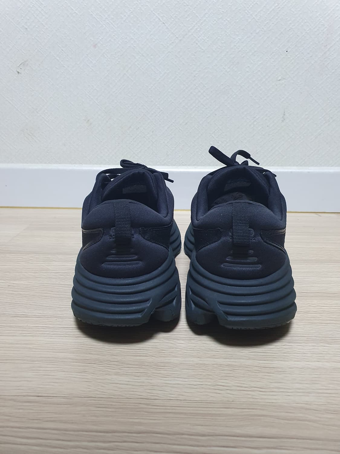 호카 본디8 운동화 270 상품이미지5