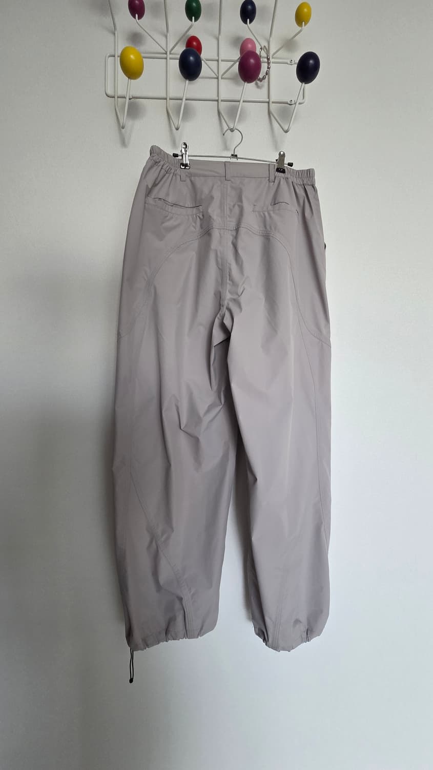 산산기어 2.5L 윈드블락 팬츠 그레이 3사이즈 23FW 상품이미지2