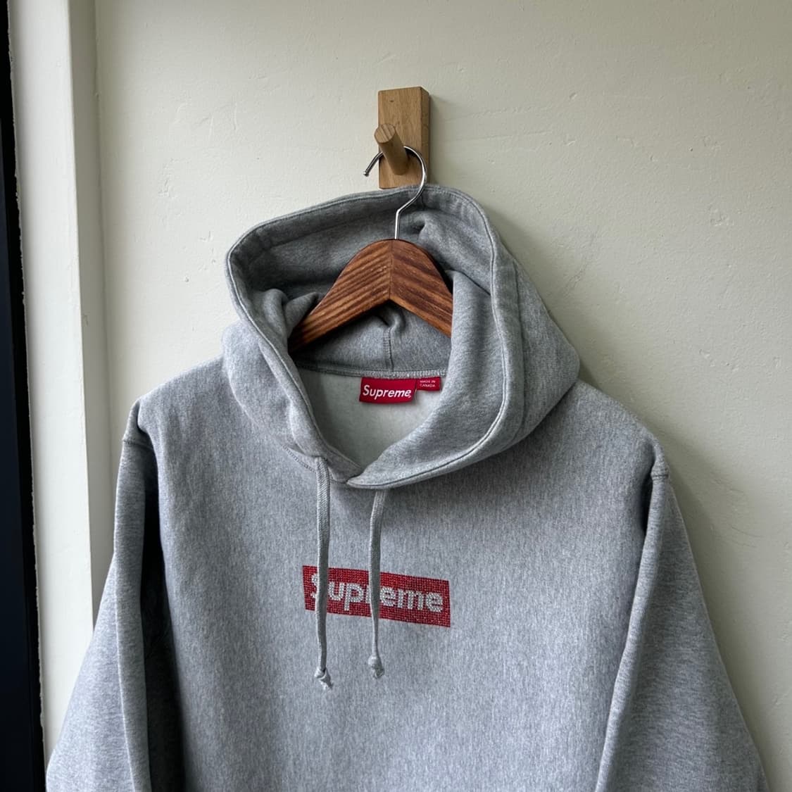 16240 - 슈프림 X 스와로브스키 박스로고 후드티 상품이미지1