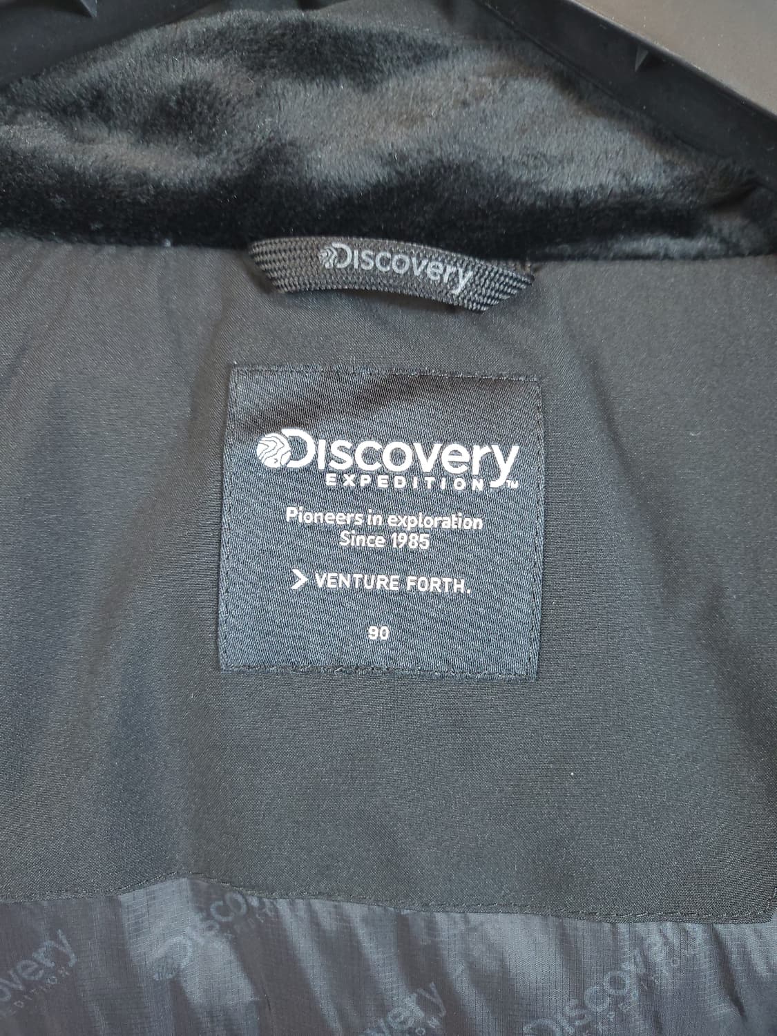 디스커버리 레스터G RDS  프리미엄구스롱패딩 블랙 90 S 상품이미지8