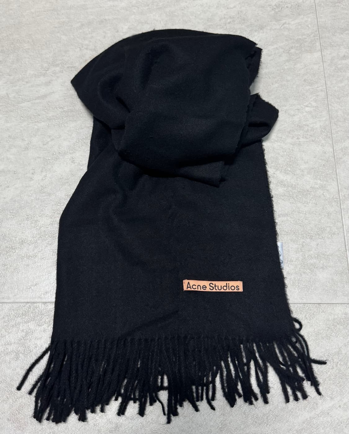 아크네 스튜디오 머플러  상품이미지1