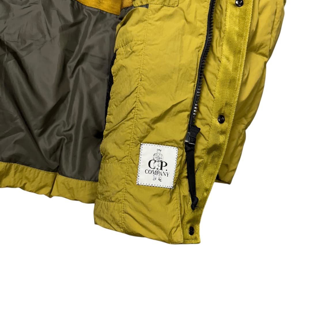 (105) C.P Company 덕다운 고글 패딩 자켓 상품이미지7
