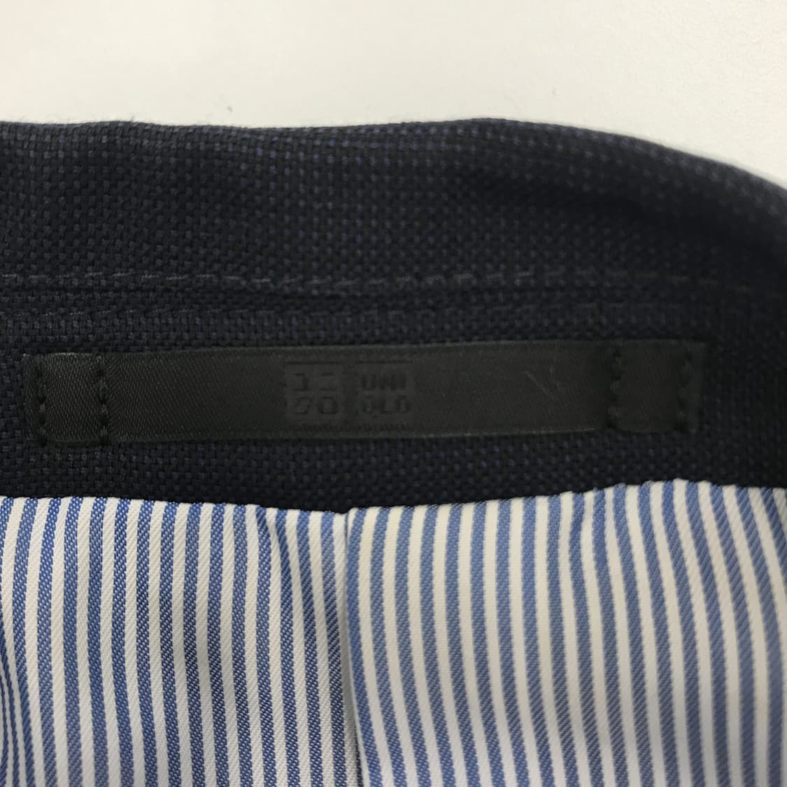 유니클로 네이비 금장 울혼방 블레이저자켓 [M] 상품이미지6