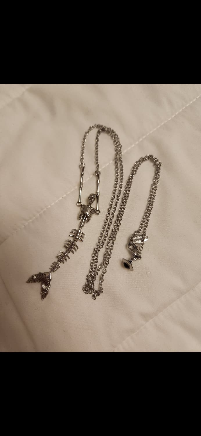 비비안웨스트우드 인어스컬  인어해골 목걸이 상품이미지2