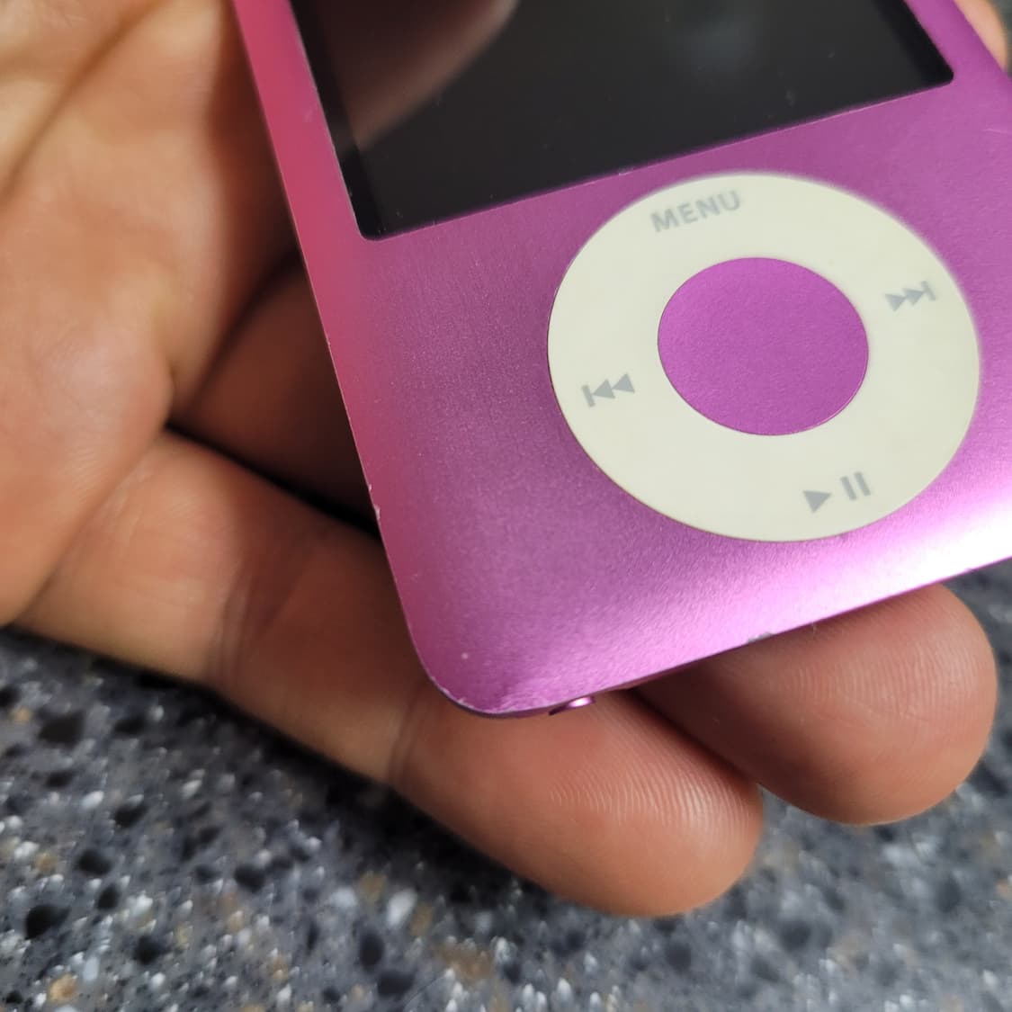 애플 아이팟 나노 3세대 8기가 핑크색 부품용 상품이미지3