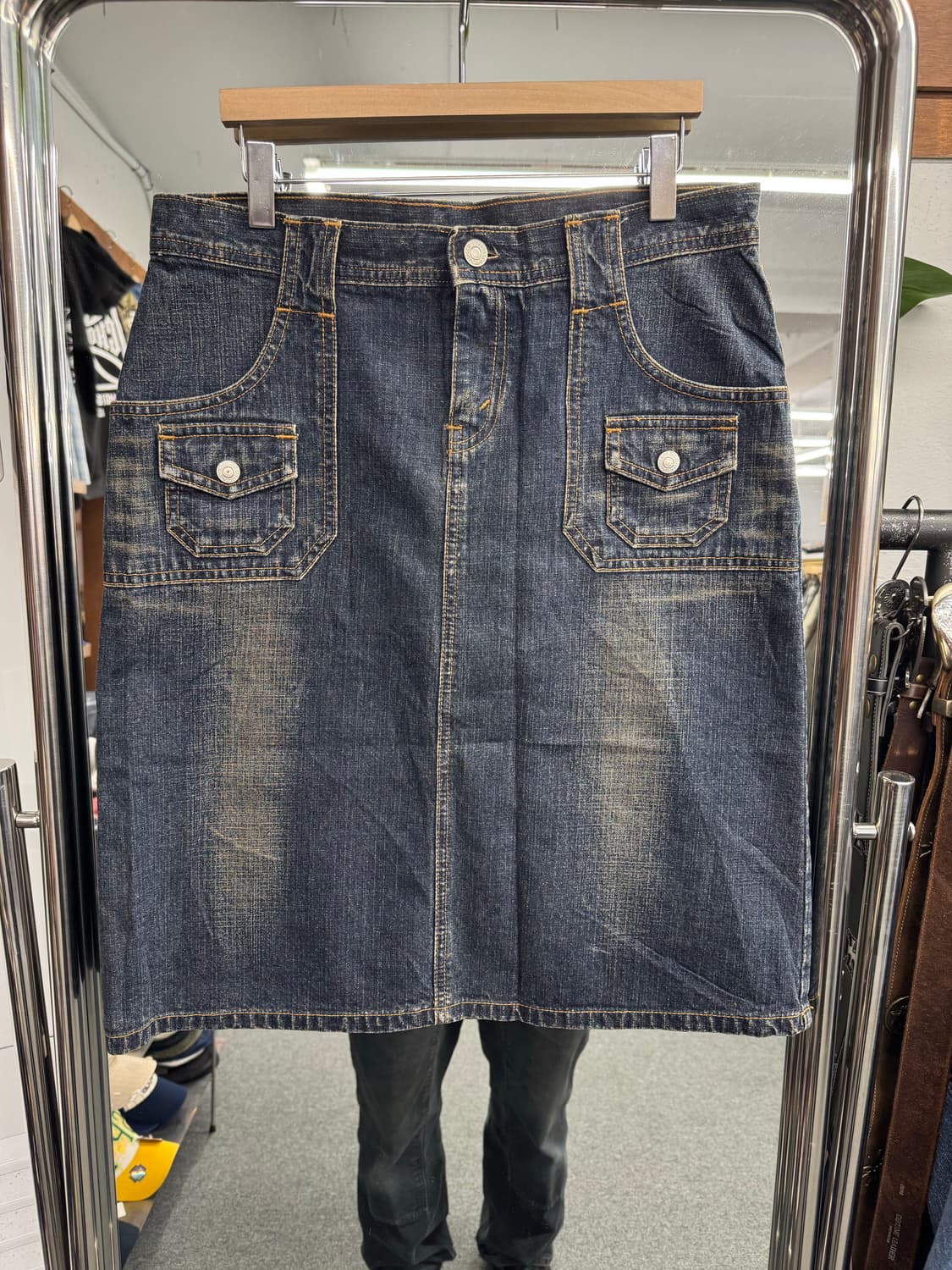 리바이스 빈티지 포켓 데님 스커트 상품이미지1
