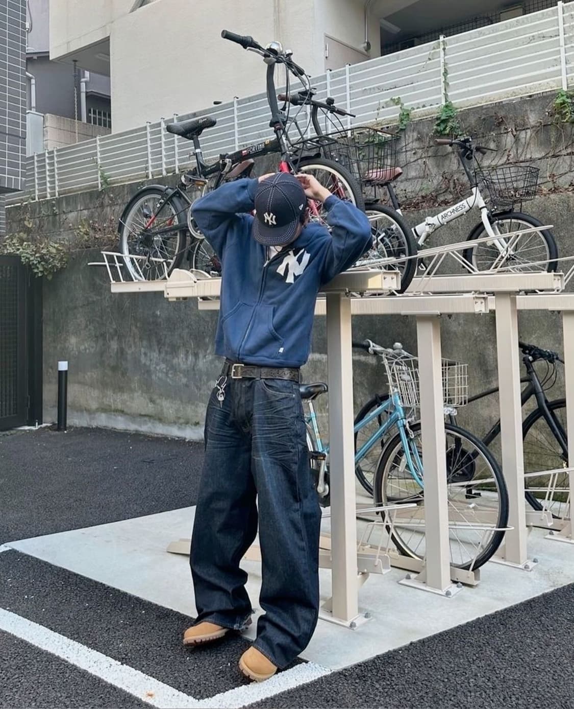 🇺🇸 아킴보 클럽 NY 후디 네이비 상품이미지1