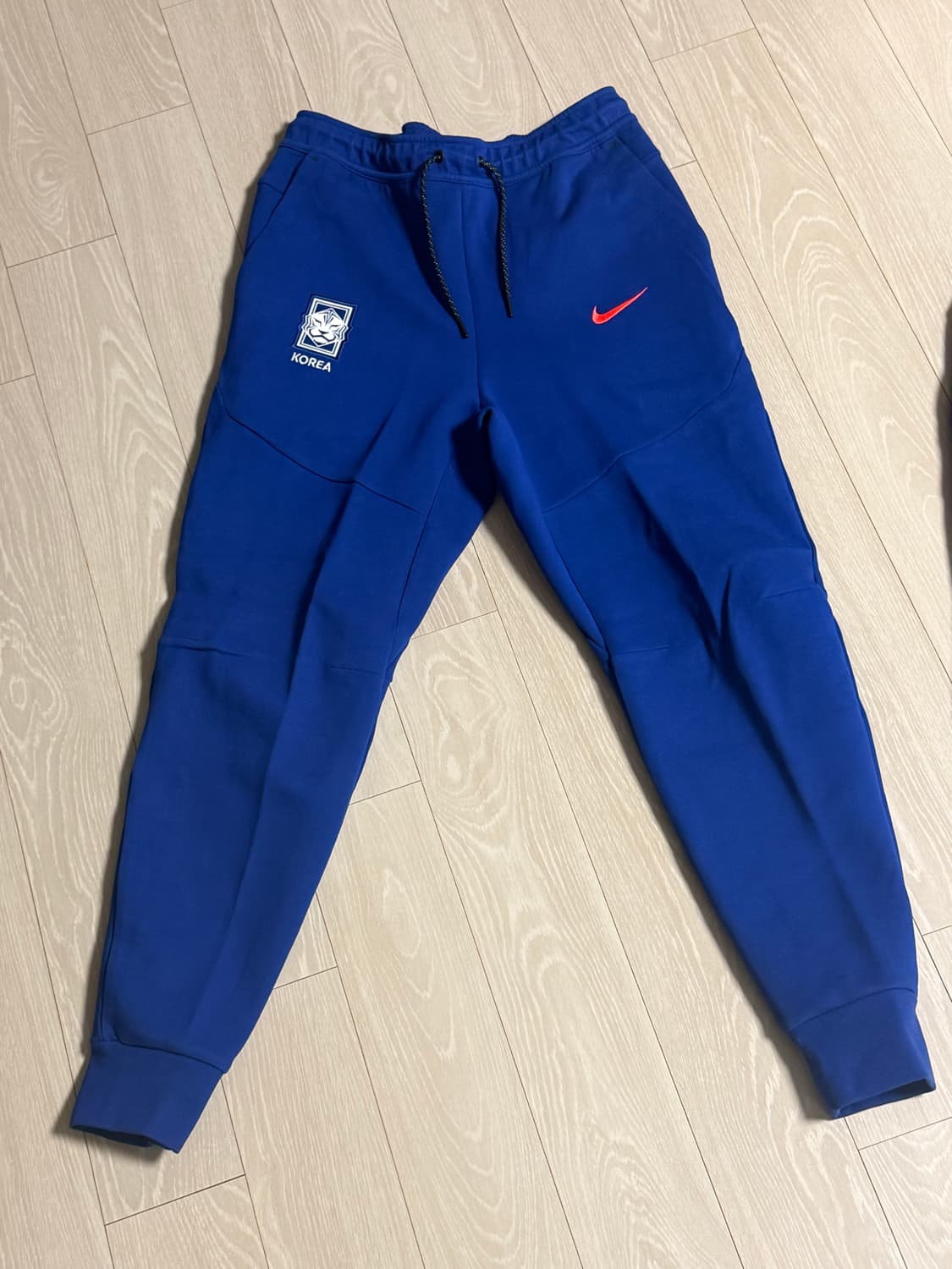 (새상품) 24-26 국대 테크팩 하의(M) 팝니다 상품이미지1