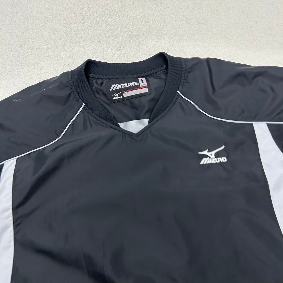 Mizuno white & black warm-up 상품이미지5