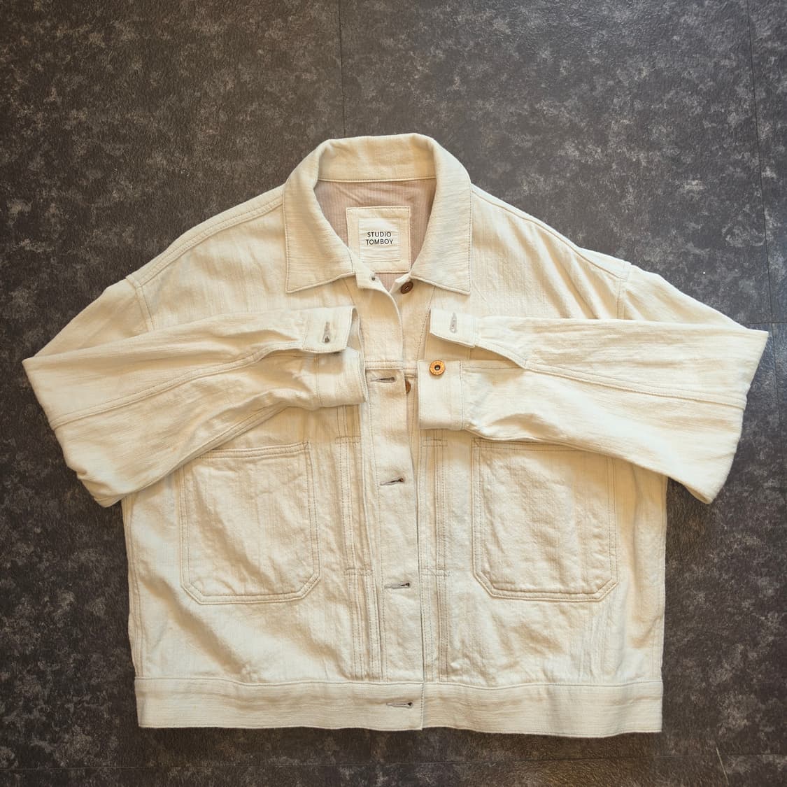 [스튜디오톰보이] 아이보리 자켓  F 상품이미지1