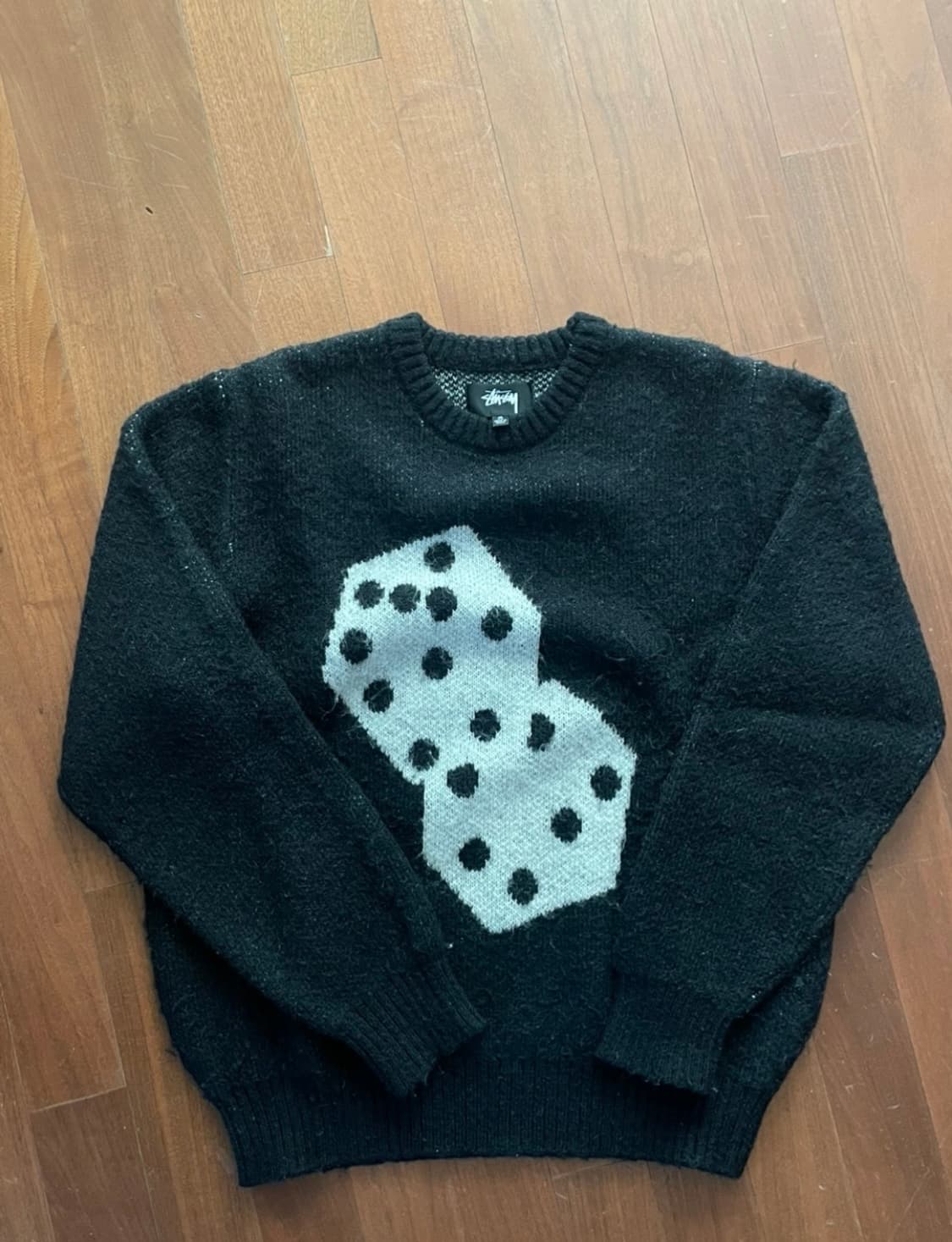 스투시 다이스 모헤어 니트 상품이미지1