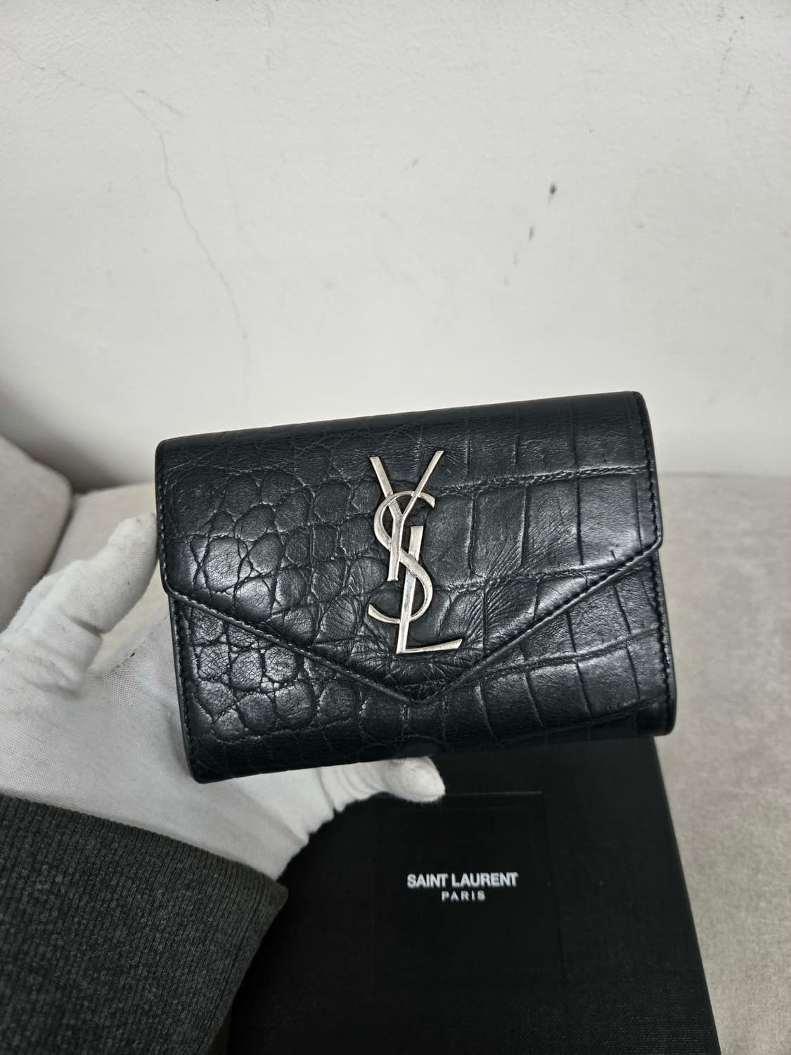 [보증서 정품]입생로랑 엔벨로프 크로커다일 카드지갑 상품이미지5