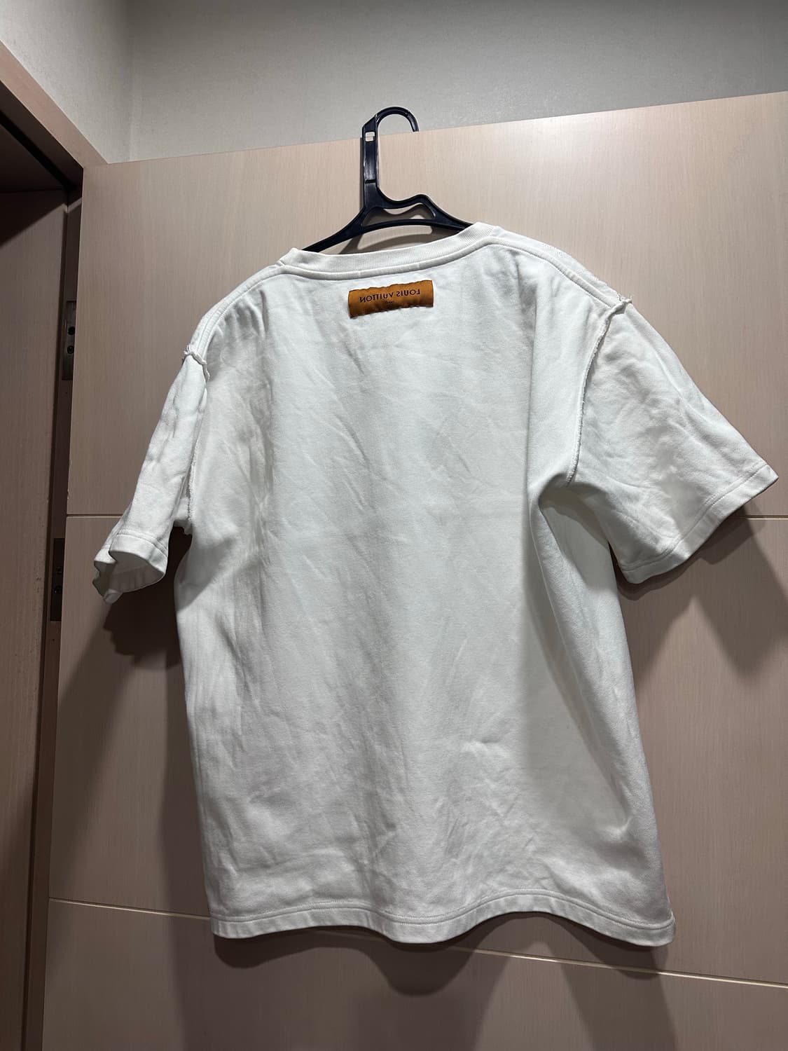 루이비통 엠브로이드 티셔츠 상품이미지4