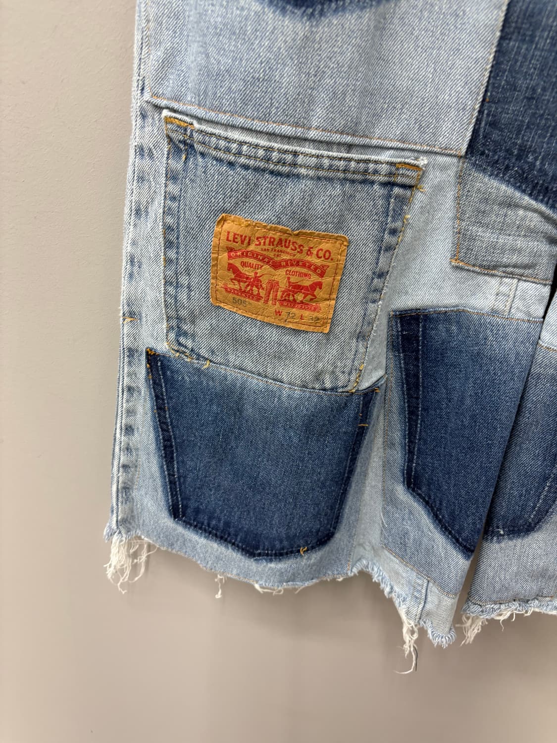 리바이스 패치워크 커스텀 데님 팬츠 A2741 상품이미지3