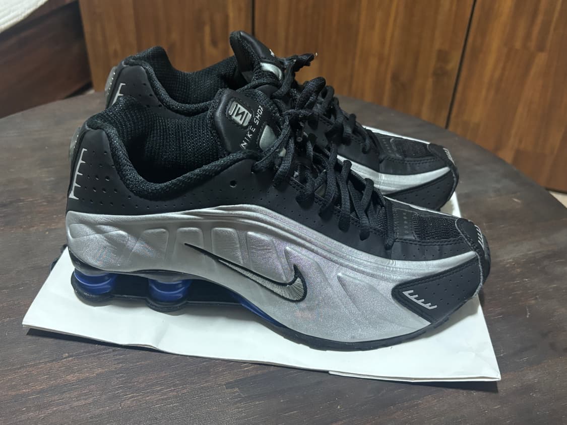 나이키 샥스 R4 메탈릭 실버(255size) 상품이미지2
