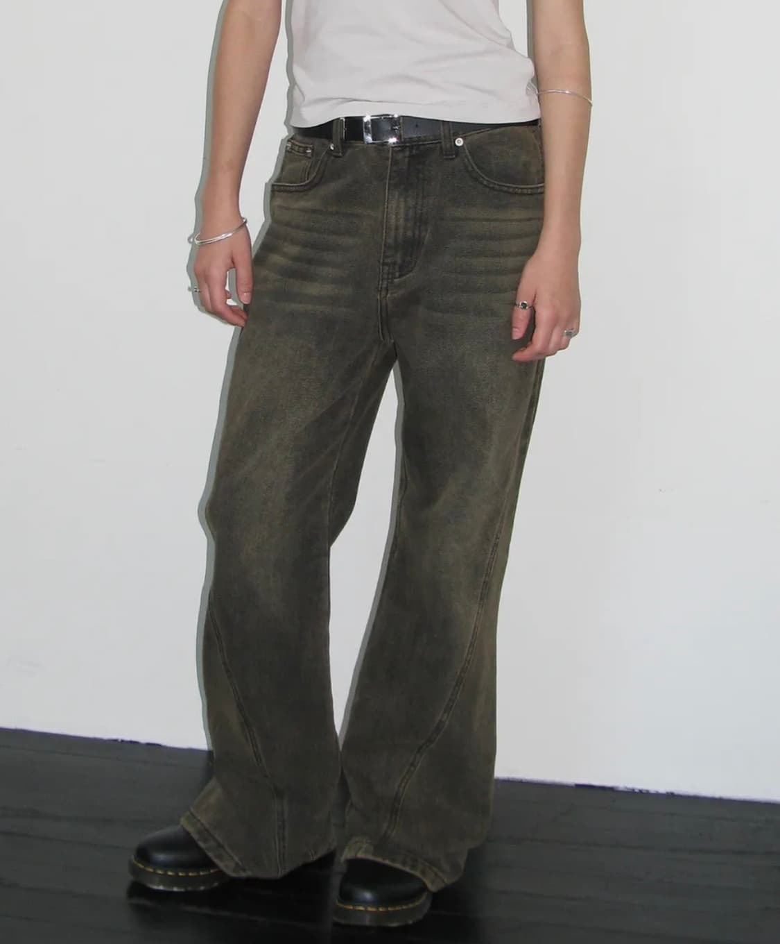 밀로 우먼 MILLO WOMEN 커브드 플레어 진 상품이미지1