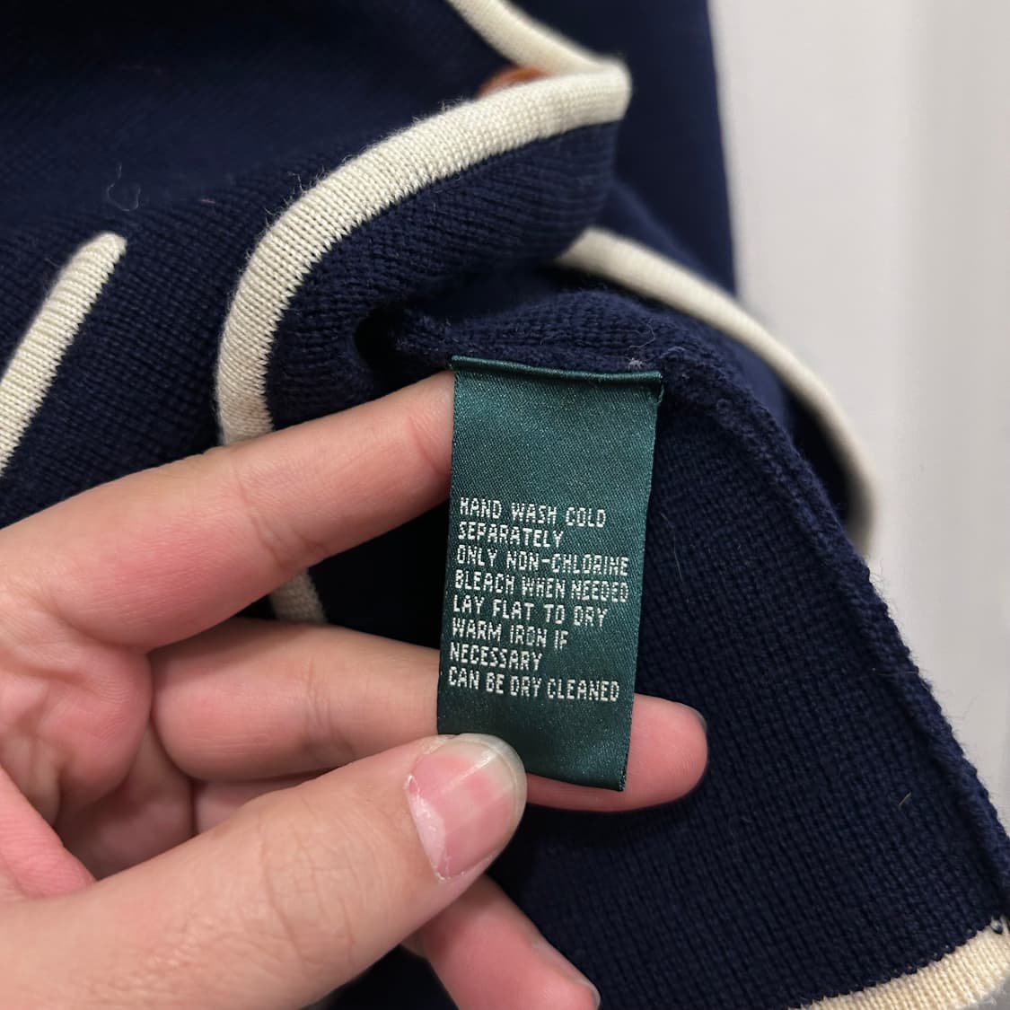 로렌 랄프로렌 메리노 울 파이핑 니트 가디건 상품이미지4