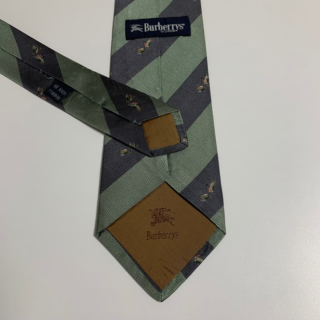 버버리(BURBERRY) 레지멘탈 명품넥타이 100실크 A등급 상품이미지6